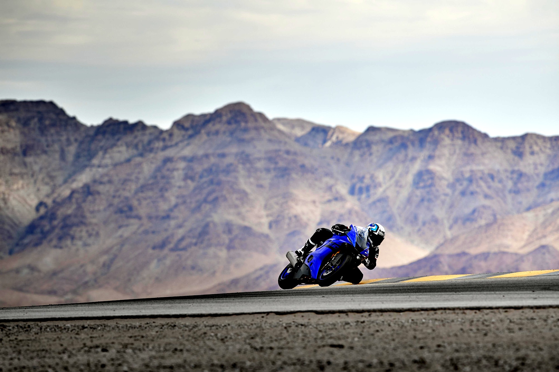 Avoid Motorcycle Accidents ... Keep Your Guard Up!