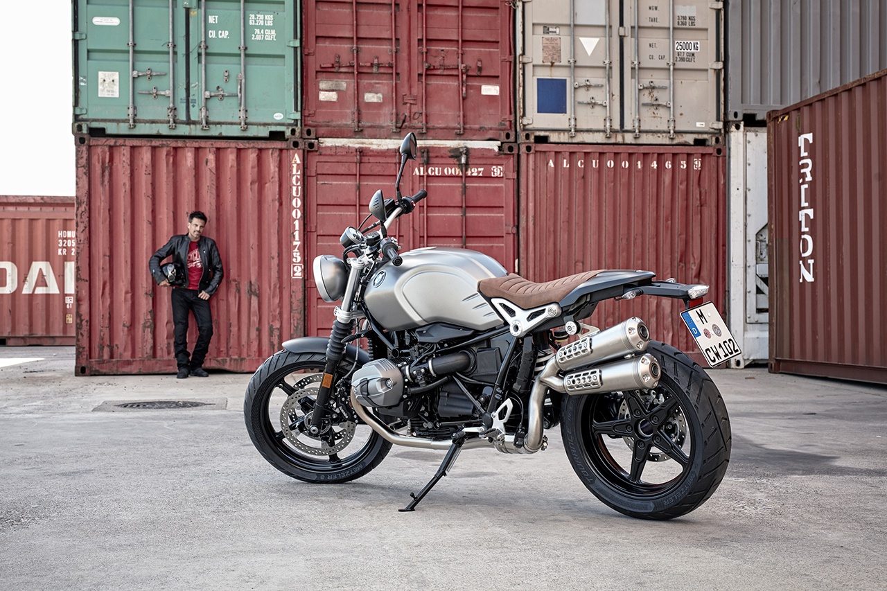 R Nine T Scrambler